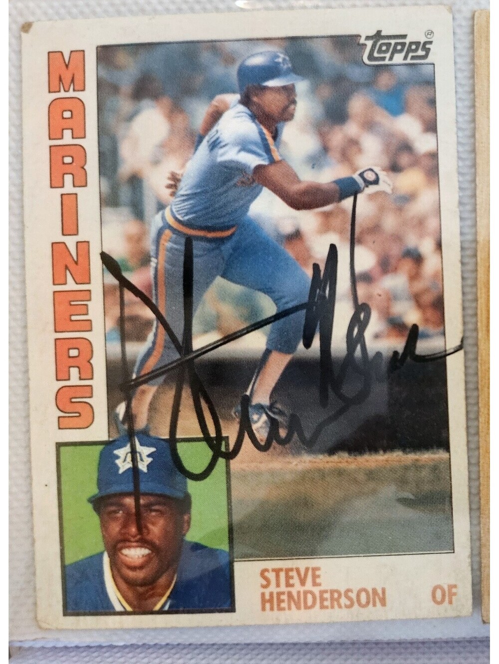 Steve Henderson Autographed 1984 Topps Card - Hand Signed- Mariners